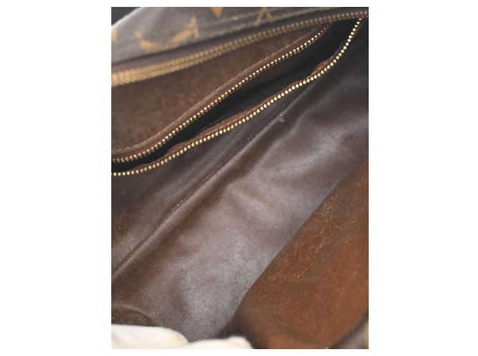 Louis Vuitton Brown Monogram Trousse Toilette 25 Castaño - vista 4