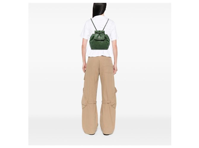 Chanel Beijing 2 in 1 Rucksack aus grünem gestepptem Kalbsleder Olivgrün - Ansicht 5