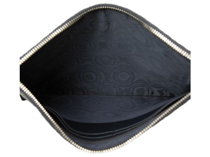 Gucci Black Microguccissima Clutch Schwarz - Ansicht 4