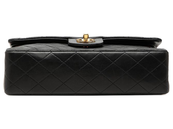 Chanel Black Medium Classic Lambskin Double Flap Noir - vue 3