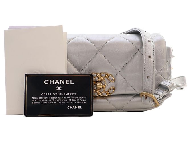 Chanel Silver Metallic Lambskin 19 Belt Bag Silvery - view 5