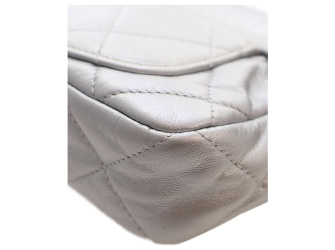 Chanel Silver Metallic Lambskin 19 Belt Bag Silvery - view 8