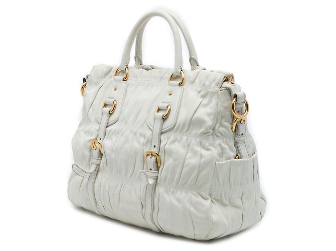 Prada Satchel aus weißem Nappa Gaufre - Ansicht 2