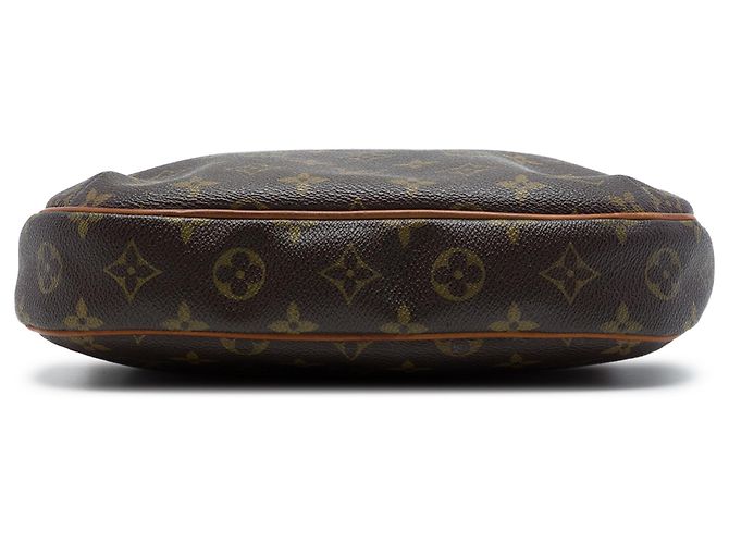 Louis Vuitton Brown Monogram Odeon PM Castaño - vista 3