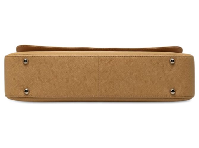 Bolsa de ombro com aba em couro bege Burberry - vista 3