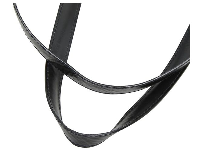 Bolsa de Ombro Louis Vuitton Epi Voltaire Preto - vista 11