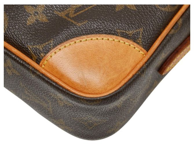 Borsa a tracolla Louis Vuitton Monogram Trocadero 27 Marrone - vista 4