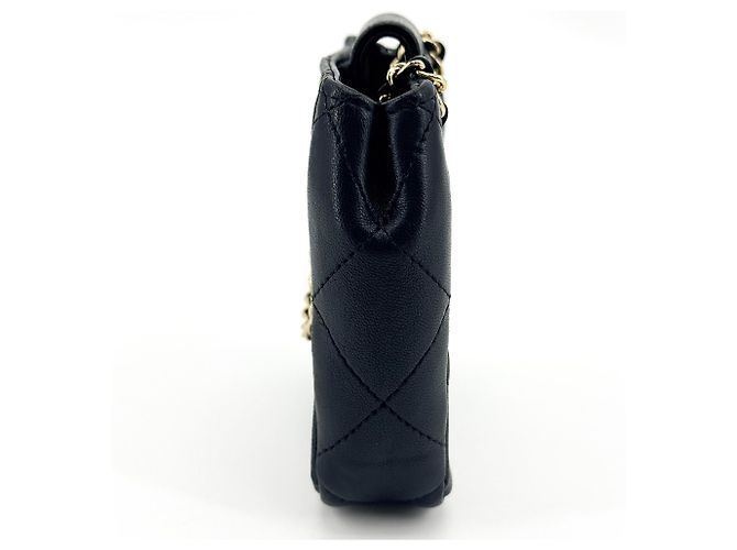 Clutch cuadrada Chanel CC con cadena de piel de cordero acolchada Mini Negro - vista 3