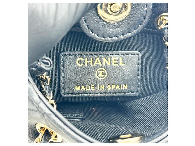 Clutch cuadrada Chanel CC con cadena de piel de cordero acolchada Mini Negro - vista 6
