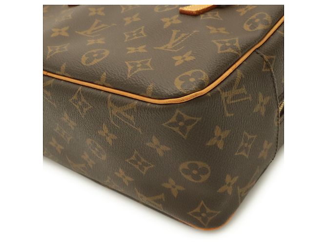 Bolso de hombro Louis Vuitton Monogram Cite MM Castaño - vista 4