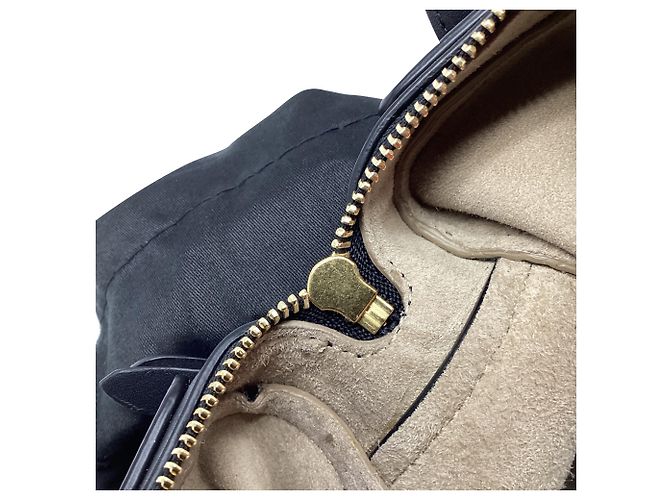 Khaite Simona Schultertasche aus schwarzem Leder - Ansicht 7