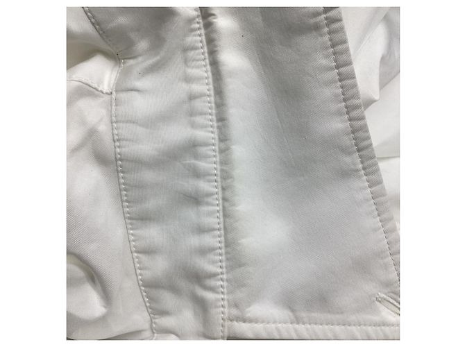 Camisa Thom Browne com pregas traseiras e botões parciais em algodão branco Cru - vista 5
