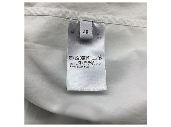 Camisa Thom Browne com pregas traseiras e botões parciais em algodão branco Cru - vista 7