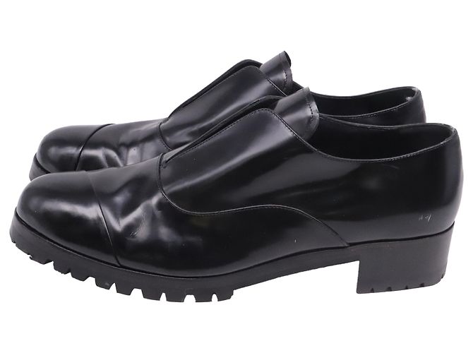Miu Miu Oxford senza lacci con suola lug in pelle nera Nero - vista 4