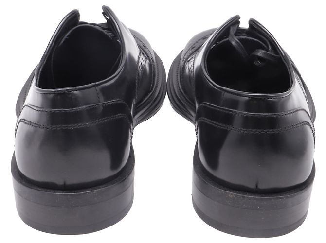 Salvatore Ferragamo Ferragamo Festo Wing-Tip Oxfords in pelle di vitello nera Nero - vista 5
