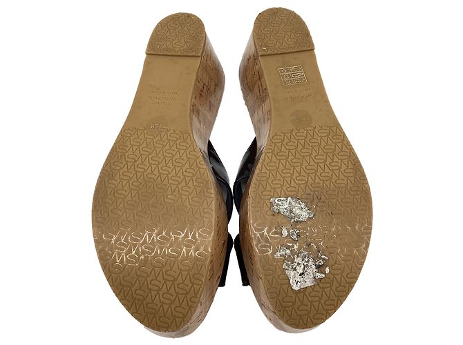 Sandales compensées Stuart Weitzman Carmen en cuir verni noir - vue 9