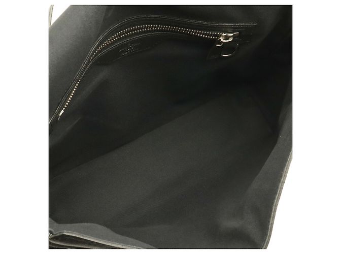 Borsa a tracolla Louis Vuitton Taiga Roman MM - vista 7