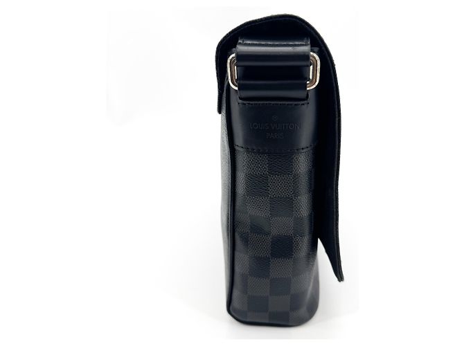 Louis Vuitton Daniel Messenger Damier Graphite PM Negro - vista 3