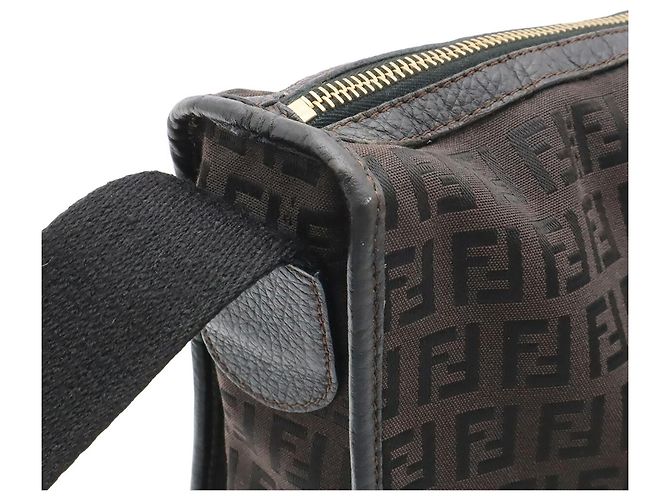 Borsa a tracolla Fendi Zucchino Nero Marrone scuro - vista 5