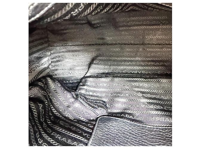 Borsa Satchel Convertibile Prada Vitello Phenix Medium con Cerniera Anteriore Nero - vista 5