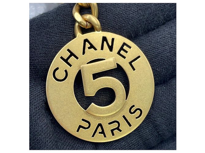 Bolsa de Ombro Chanel Matelasse com Corrente Marrom - vista 13