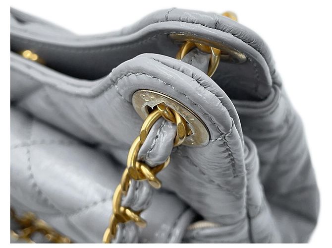 Bolsa de Ombro Chanel Matelasse com Corrente Marrom - vista 8