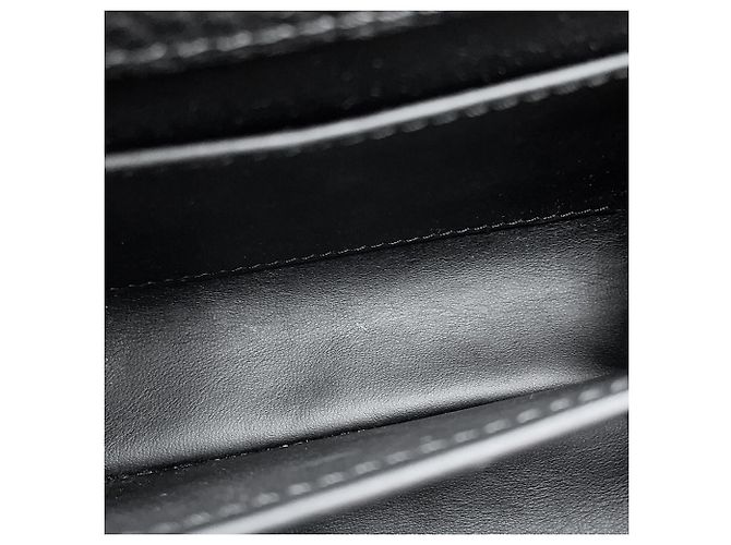 Borsa a tracolla Louis Vuitton Capucines MINI Nero - vista 10