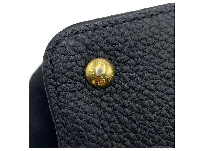 Borsa a tracolla Louis Vuitton Capucines MINI Nero - vista 11