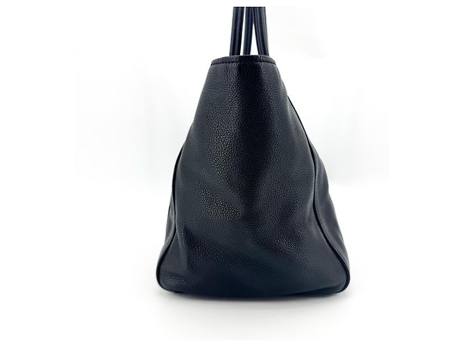 Prada Front Pocket Wing Convertible Vitello Phenix Preto - vista 3