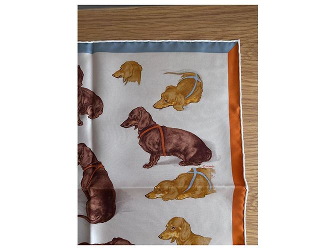 Gavroche Hermès "Les Bassets" Marrom Azul Bege Laranja - vista 6