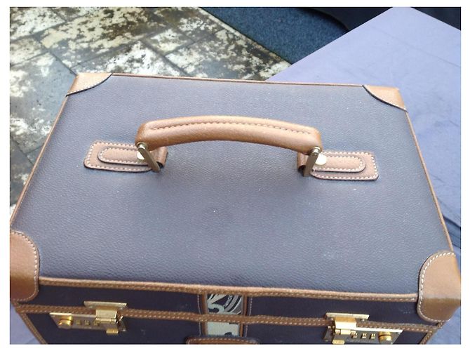 Leonard Necessaire in pelle marrone e beige Gold hardware - vista 4