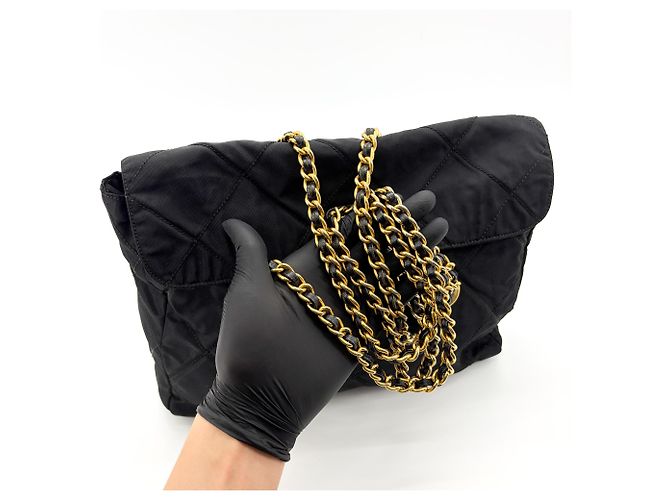Prada Convertible Quilted Tessuto Medium Preto - vista 7