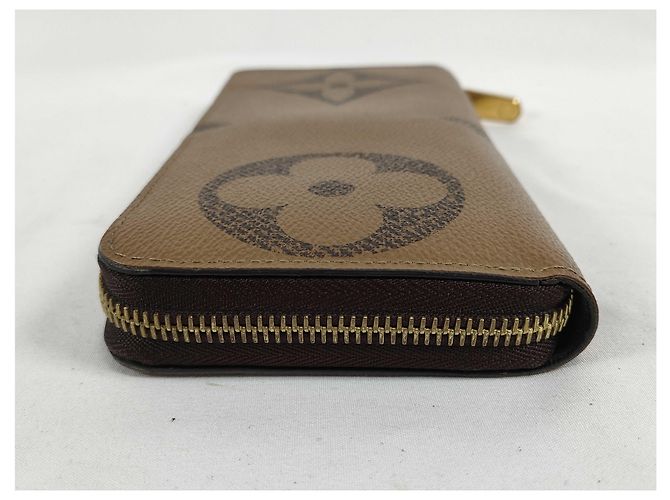 Louis Vuitton Zippy Reverse Monogram Giant 20 cm Braun - Ansicht 5