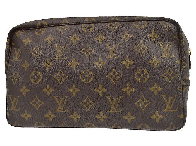 Louis Vuitton Trousse Toiletry Monogram Canvas 28 Castaño - vista 2