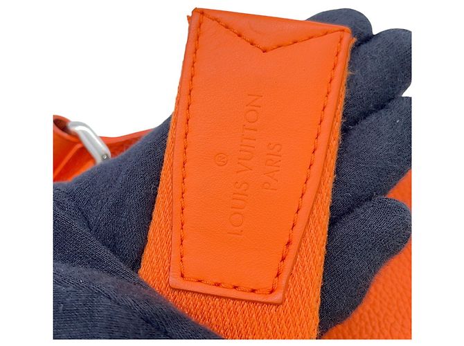 Bumbag Louis Vuitton Aerogram Gürteltasche Orange - Ansicht 15