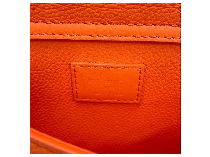 Bumbag Louis Vuitton Aerogram Gürteltasche Orange - Ansicht 16