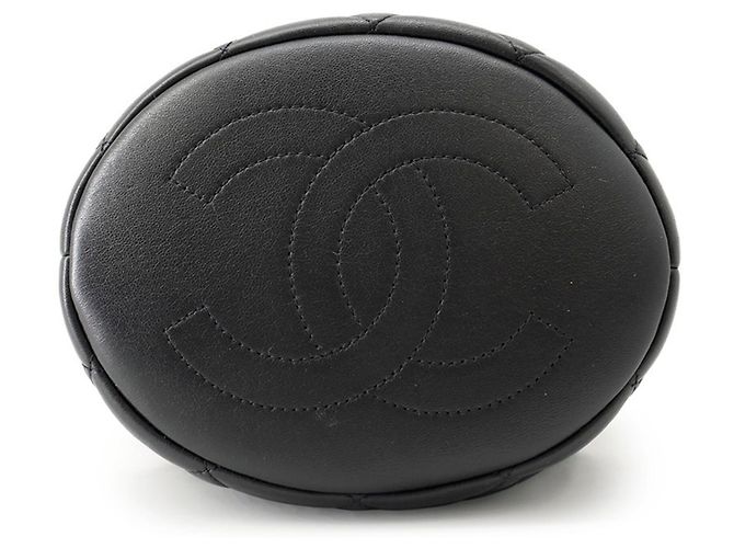 Chanel Matelassé Schultertasche aus schwarzem Lammleder - Ansicht 3