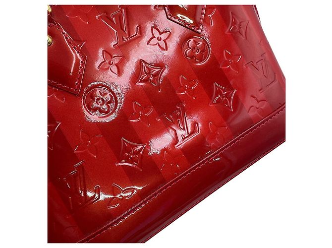 Sac à main Louis Vuitton Monogram Vernis Alma BB Rouge - vue 10