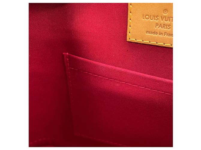Sac à main Louis Vuitton Monogram Vernis Alma BB Rouge - vue 14