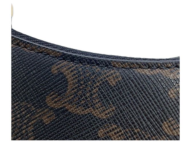 Céline Celine Triomphe Ava Mini Leather Handbag - view 6