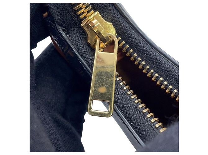 Céline Celine Triomphe Ava Mini Leather Handbag - view 8