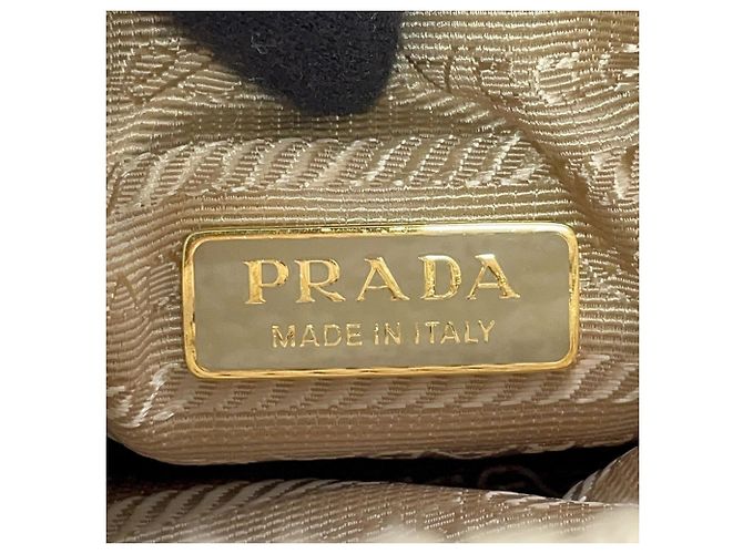 Prada Mini-Handtasche aus Häkeloptik Braun - Ansicht 11