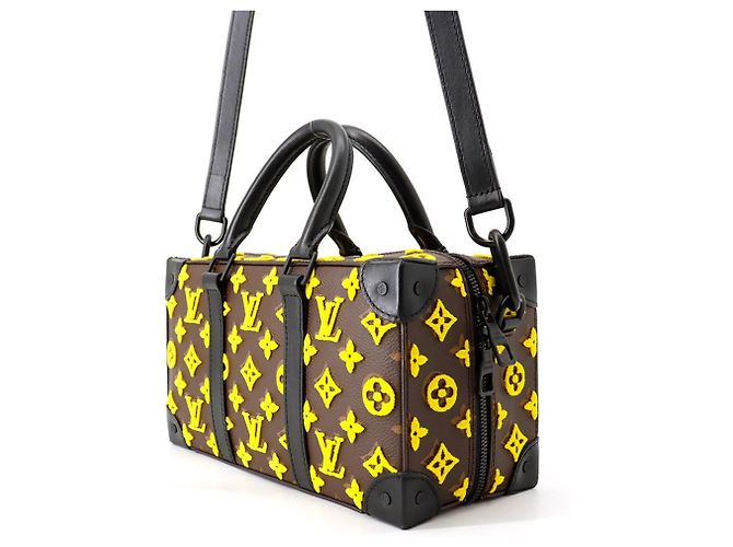 Sac à épaule Louis Vuitton Monogram Tuffetage Speedy Soft Trunk Marron Noir Jaune - vue 2