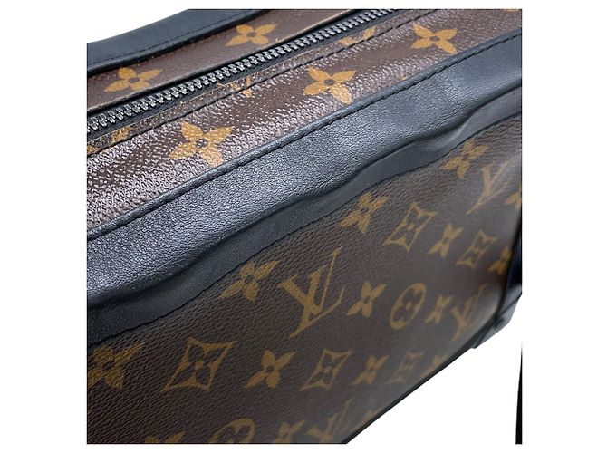 Louis Vuitton Monogram Shoulder Bag Black - view 6