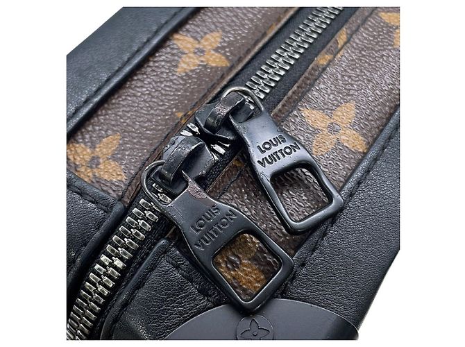 Louis Vuitton Monogram Shoulder Bag Black - view 9