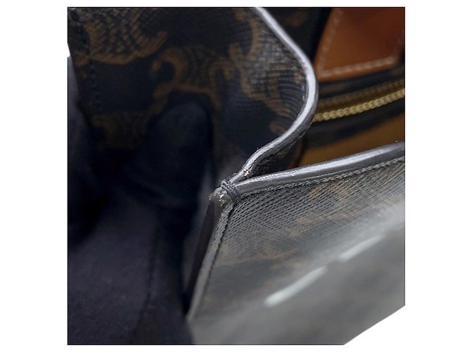 Céline Celine Triomphe Small Vertical Cabas Leather Handbag - view 8