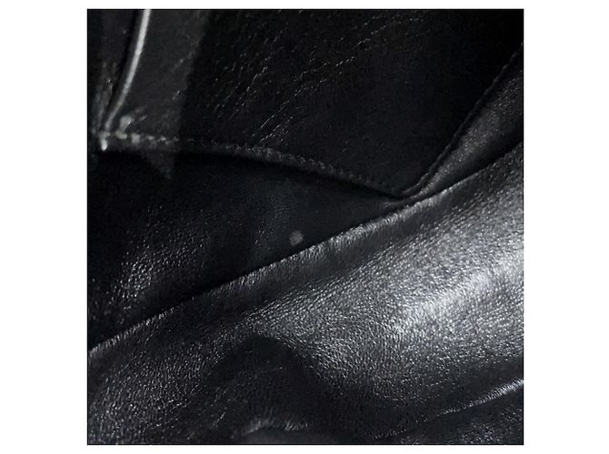 Prada Arche Small Schultertasche aus weißem Leder - Ansicht 11
