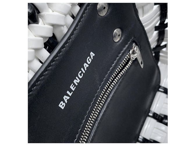 Borsa Balenciaga Bistro XXS Nero Bianco - vista 10