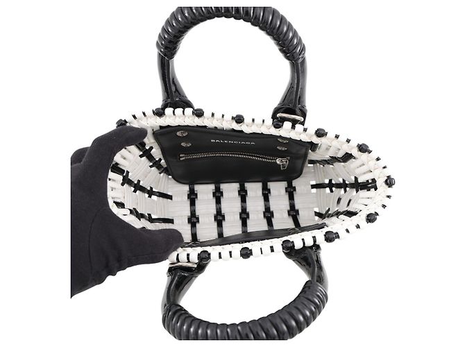 Borsa Balenciaga Bistro XXS Nero Bianco - vista 6