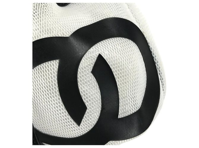 Jimmy Choo Juno Mesh Crossbody-Tasche mit Logo Schwarz Weiß - Ansicht 10